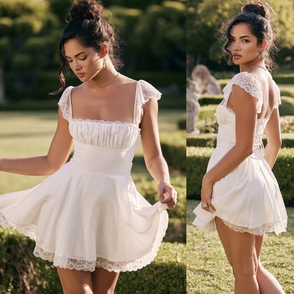 House of CB Kaia Ivory A-Neck Corset Mini Dress Back Lace Womens Sz Small Linen - Picture 2 of 16